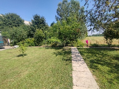Foto Appartamento in Via Nonantolana, Modena Crocetta di 240 m² in vendita