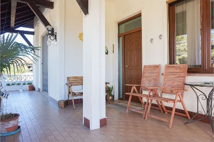 Foto Villa unifamiliare in Via San Giulio 283, Cislago Massina di 193 m²