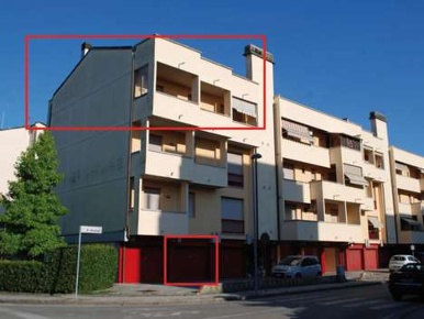 Foto Appartamento in Via Profeti 1, Pontedera in vendita