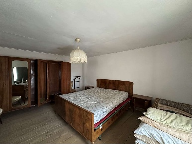 Foto Appartamento in Borgo Olarigo, Vittorio Veneto Centro di 182 m²