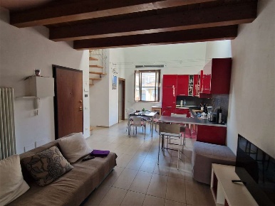 Foto Appartamento in ASCOLI PICENO, Ancona Piano di 85 m² con 4 locali