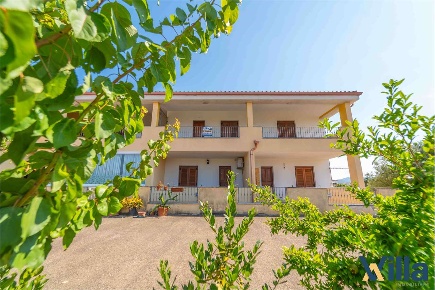 Foto Appartamento in via Simplicio Azara  9, Olbia Via Nervi di 100 m²