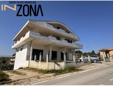 Foto Appartamento in Via Maiella, Silvi in vendita