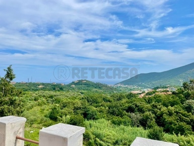 Foto Appartamento in Via Bonfanti 7, Boissano Centro di 216 m² in vendita