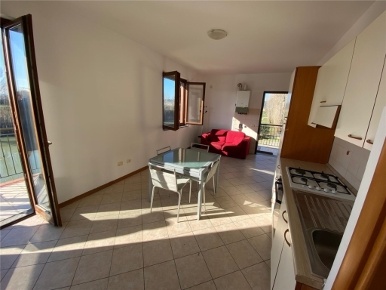 Foto Appartamento in VIA DELLE ROSE 1, Capraia e Limite in vendita