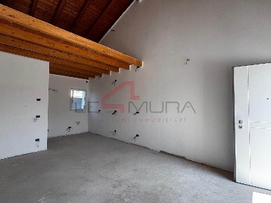 Foto Villa unifamiliare a Nogara Centro di 100 m² con 4 locali in vendita