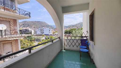 Foto Appartamento in Lungomare, Amantea Centro di 95 m² con 5 locali