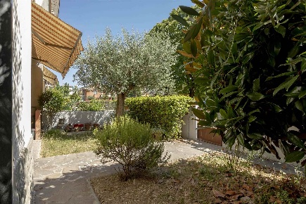 Foto Appartamento in Piazza Aldo Moro, Campi Bisenzio Centro di 139 m²