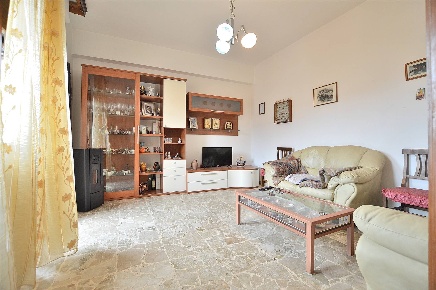 Foto Appartamento in Via Sicilia 53035, Monteriggioni di 96 m² con 4 locali