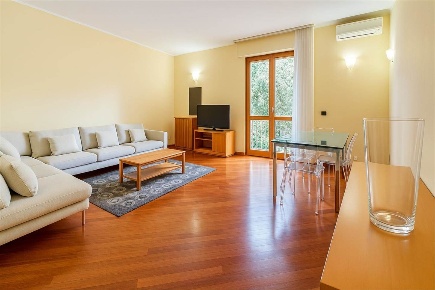 Foto Appartamento a Milano Bande Nere di 133 m² con 4 locali in affitto