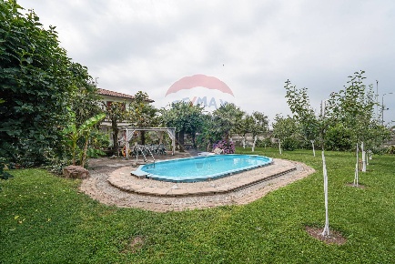 Foto Villa bifamiliare in Via Vecchia Postale, Antegnate di 620 m²