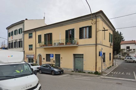 Foto Appartamento in Via Palestro, Collesalvetti Centro di 87 m² in vendita