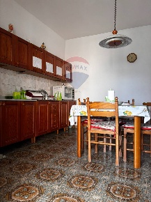 Foto Appartamento a Noto Centro di 208 m² con 3 locali in vendita