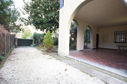 Foto Appartamento in Via Marthin Luther King, Camaiore Lido di Camaiore