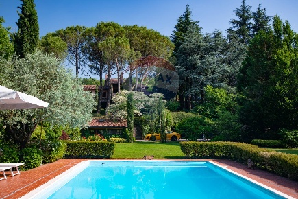 Foto Villa singola in via bonfanti innocente, Bosisio Parini Centro