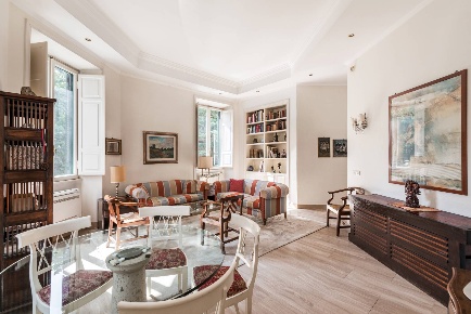 Foto Appartamento in Via Montevideo, Roma Pinciano - Villa Ada di 130 m²