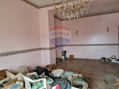 Foto Appartamento in via G.E. Rizzo, Melilli Centro di 140 m² con 6 locali