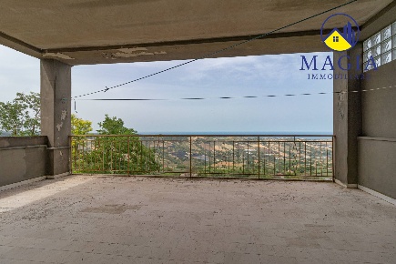 Foto Appartamento a Acquaviva Picena di 74 m² con 3 locali in vendita