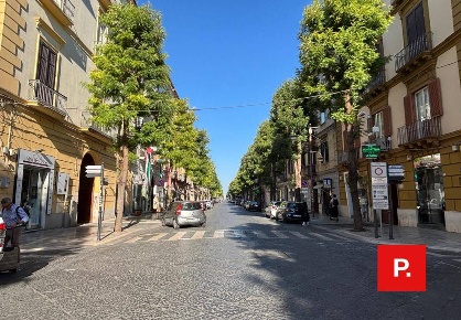 Foto Appartamento in corso Trieste, Caserta Corso Trieste di 240 m²
