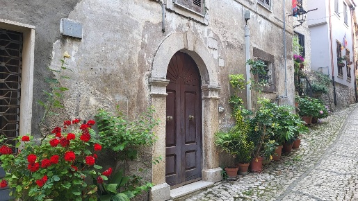 Foto Appartamento in via Dante, Gavignano di 50 m² con 3 locali in vendita
