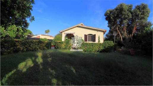 Foto Villa unifamiliare in via isole ebridi, Siracusa Arenella di 170 m²