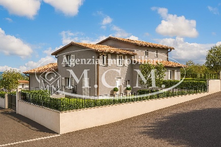 Foto Villa unifamiliare a Santa Maria a Monte di 106 m² con 4 locali
