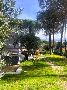 Foto Villa unifamiliare a Rosignano Marittimo Castiglioncello di 160 m²