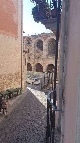 Foto Appartamento a Verona di 180 m² con 6 locali in vendita