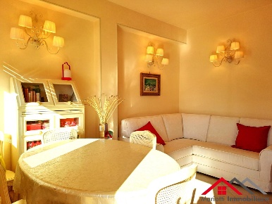 Foto Appartamento a Pisa Tirrenia di 74 m² con 4 locali in vendita