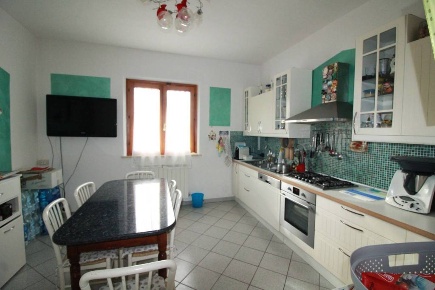 Foto Villa unifamiliare a Montopoli in Val d'Arno San Romano di 335 m²