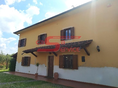 Foto Villa bifamiliare a Monsummano Terme Uggia Pazzera Bizzarrino