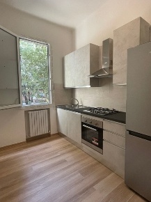Foto Appartamento a Bologna Bolognina di 91 m² con 4 locali in affitto