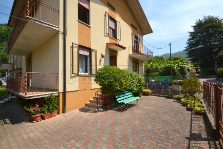 Foto Appartamento a Valdagno Centro di 107 m² con 6 locali in vendita