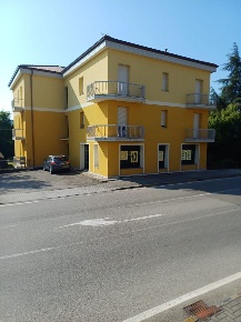 Foto Appartamento a Medesano di 124 m² con 6 locali in vendita