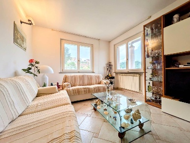 Foto Appartamento in Via Genova, La Spezia Rebocco - La Chiappa di 156 m²