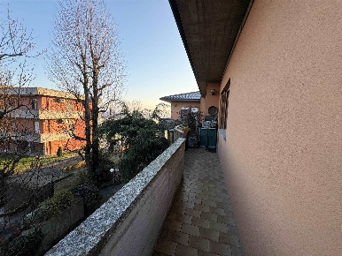 Foto Appartamento a Monticelli d'Ongina Centro di 152 m² con 5 locali