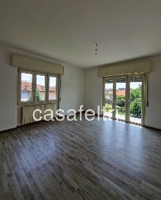 Foto Appartamento in via delle piantade  2, Terno d'Isola Centro di 120 m²