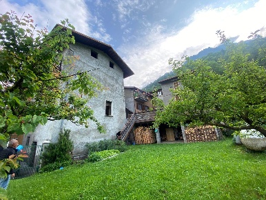 Foto Appartamento in via villa  28, Sonico di 60 m² con 6 locali in vendita