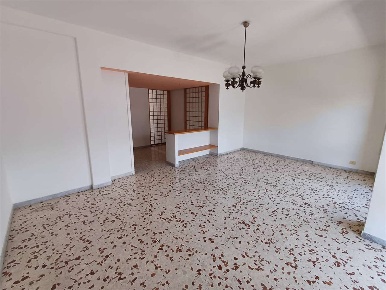 Foto Appartamento a Latina di 140 m² con 7 locali in vendita