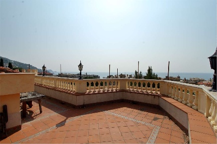 Foto Appartamento in parco Fuor del Vento, Alassio in vendita