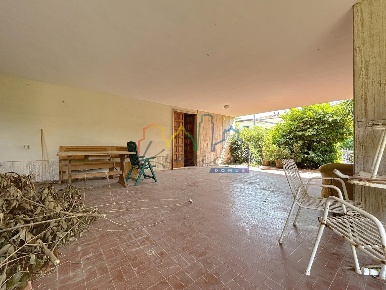 Foto Villa unifamiliare a Cascina in vendita