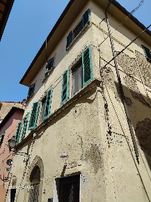 Foto Appartamento a Pisa Sant'Antonio di 120 m² con 6 locali in vendita