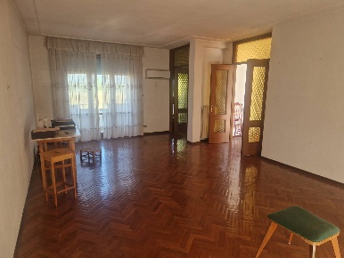 Foto Villa unifamiliare a Pisa Porta a Lucca di 337 m² con 6 locali