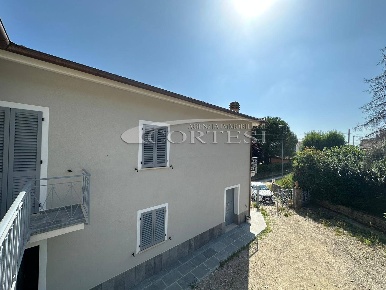 Foto Appartamento in via del pozzo, Citerna di 200 m² con 6 locali