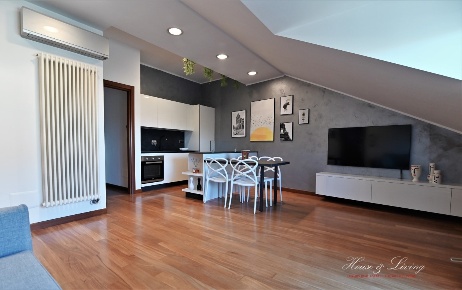 Foto Attico a Torino Gran Madre - Crimea di 70 m² con 3 locali in affitto