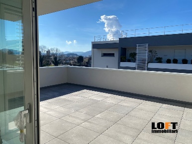 Foto Attico a Abano Terme Centro di 157 m² con 5 locali in vendita