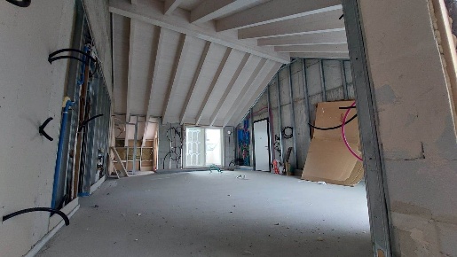 Foto Attico in Via Buonarroti 109, Monza Buonarroti di 118 m² con 3 locali
