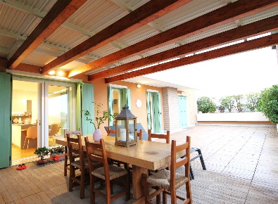 Foto Attico a Campodarsego Centro di 210 m² con 5 locali in vendita