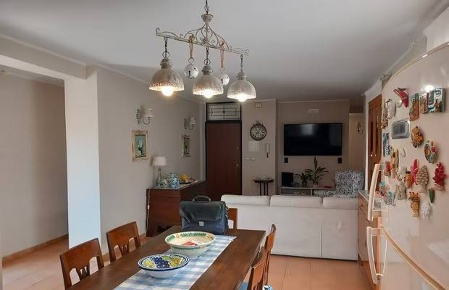 Foto Attico in Via Michele La Spina, Acireale di 130 m² con 6 locali