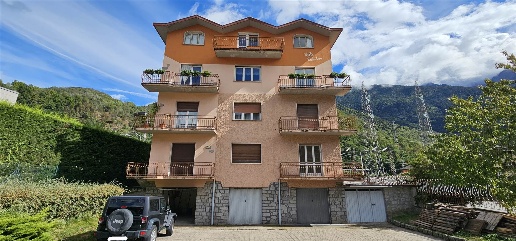 Foto Attico in VIA GUGLIELMO MARCONI 219, Edolo Centro di 110 m² in vendita